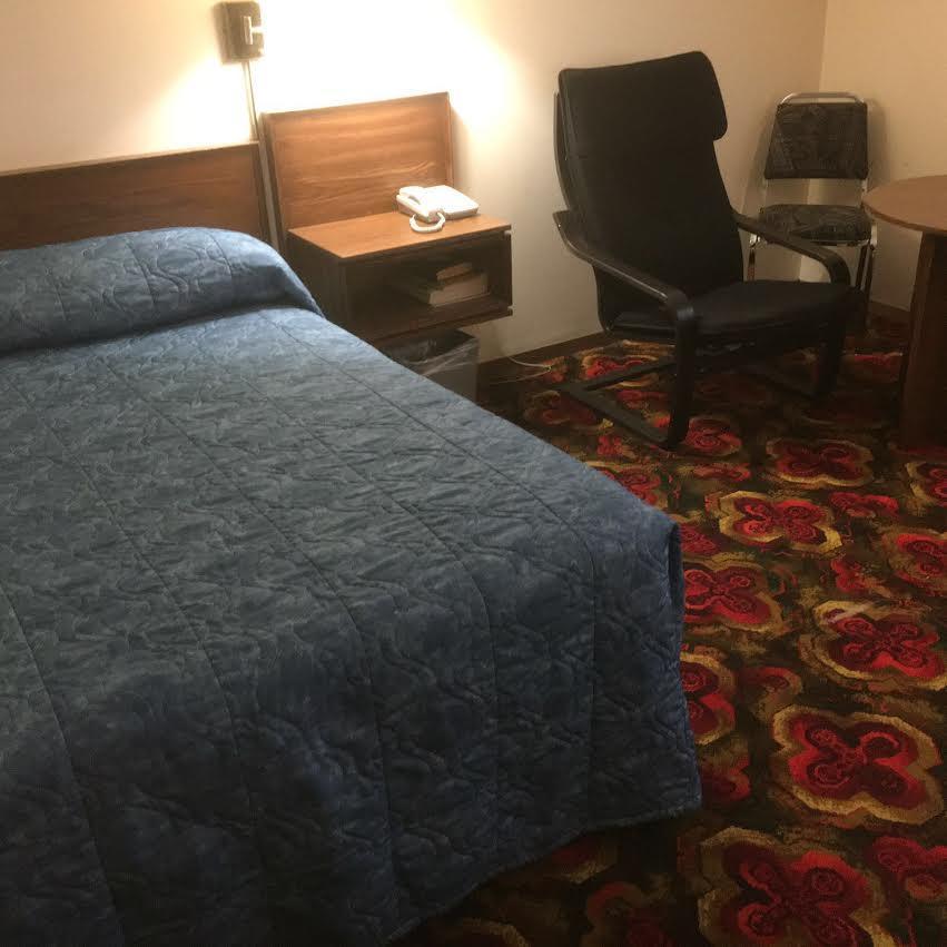 Royal Hotel フリン・フロン エクステリア 写真